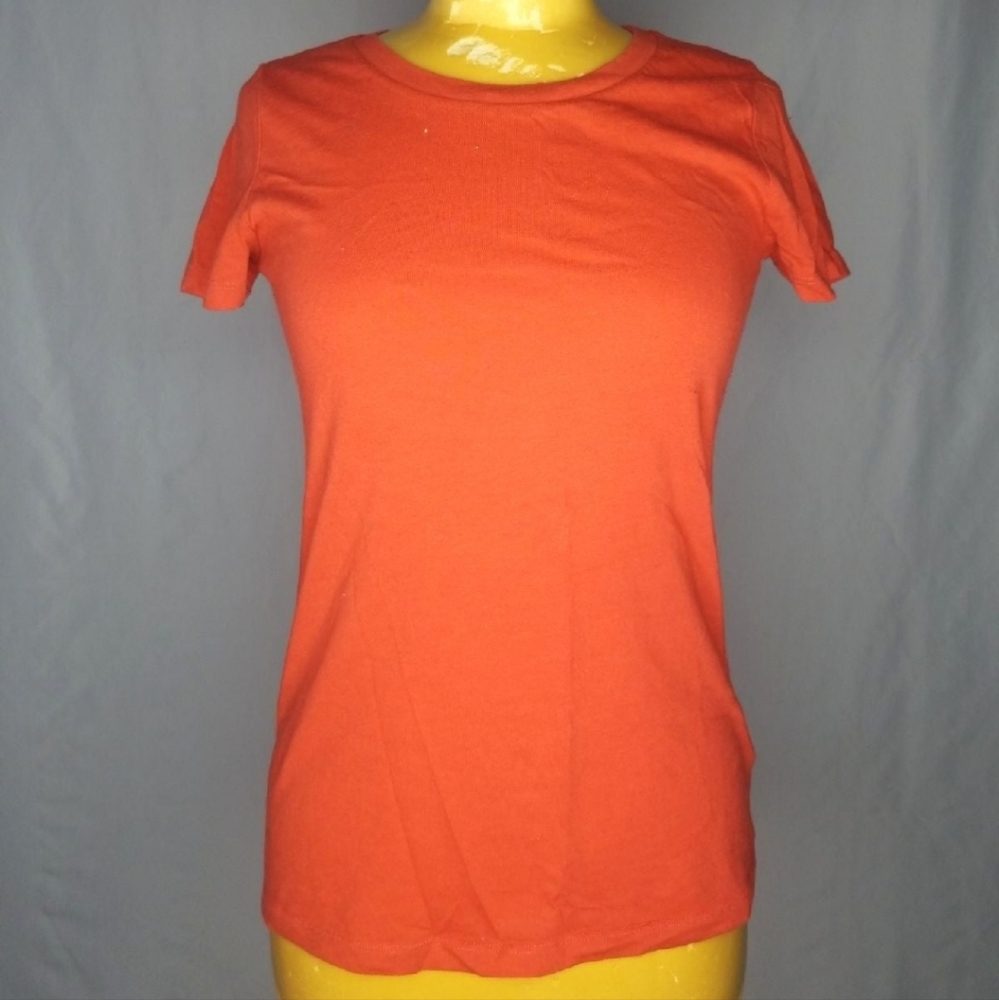 mossimo short sleeve tshirt